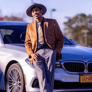 Meet your Posher, Christopher